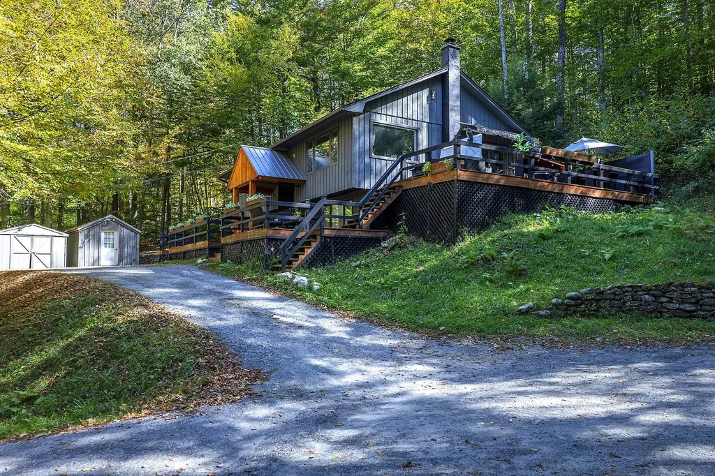 115 Nottingham Park Manchester VT 05255