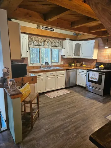 141 Hersey Lane Newmarket NH 03857