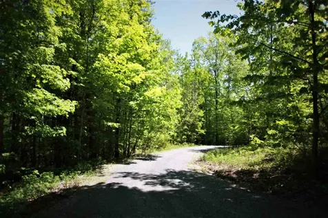 143 Nichols Road Peru VT 05152