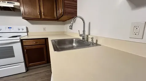 12 East Side Drive Concord NH 03301