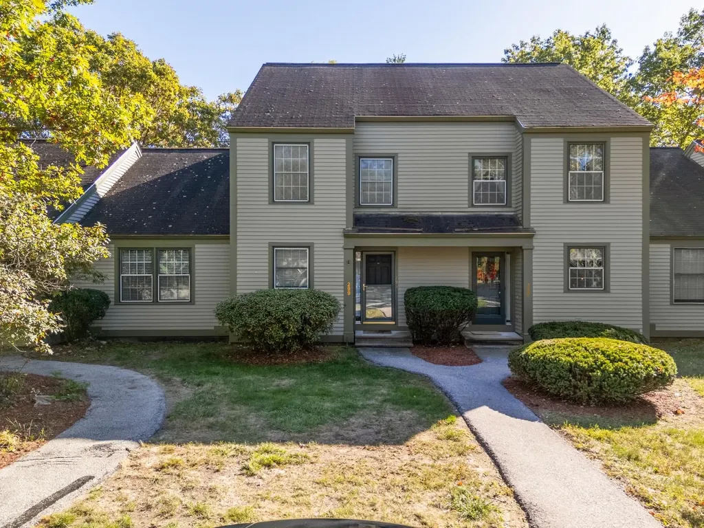 1465 Hooksett Road Hooksett NH 03106