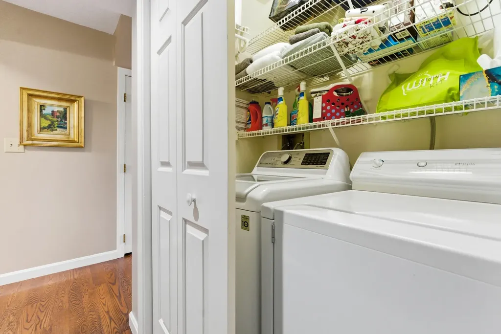 1465 Hooksett Road Hooksett NH 03106