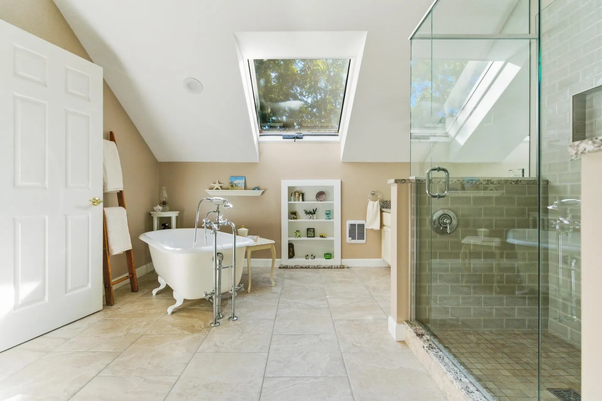 1465 Hooksett Road Hooksett NH 03106