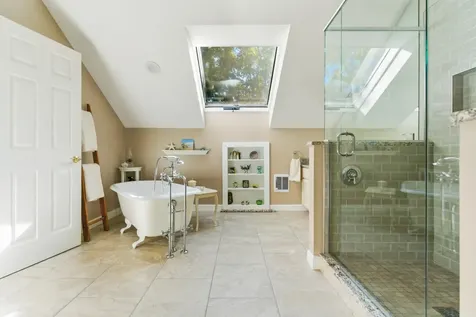 1465 Hooksett Road Hooksett NH 03106