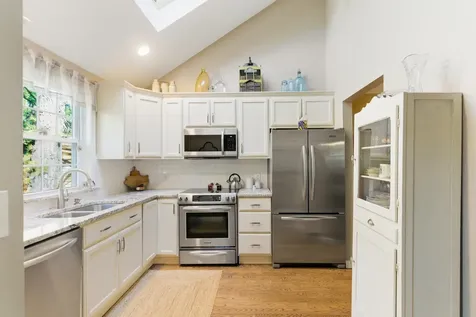 1465 Hooksett Road Hooksett NH 03106