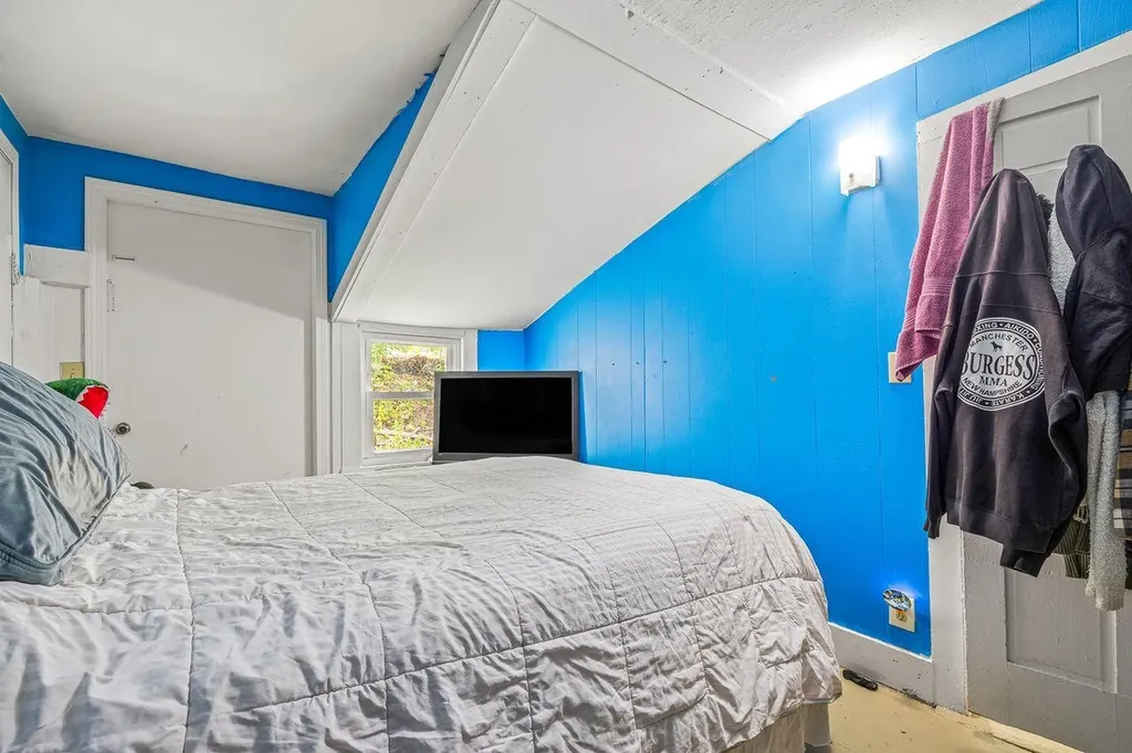 2 Chapel Street Newmarket NH 03857