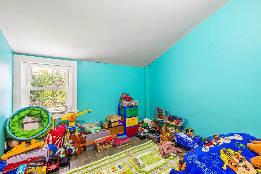 2 Chapel Street Newmarket NH 03857