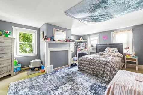 2 Chapel Street Newmarket NH 03857