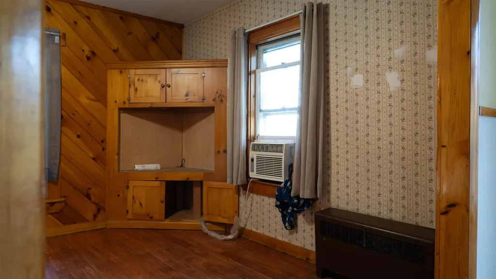 38 River Street Newport NH 03773