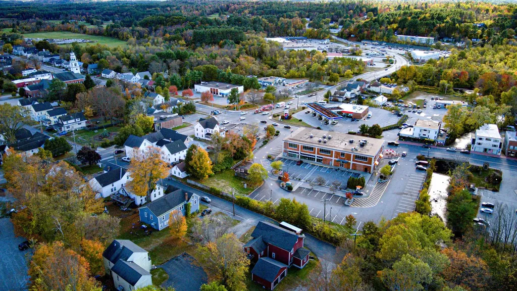 38 River Street Newport NH 03773