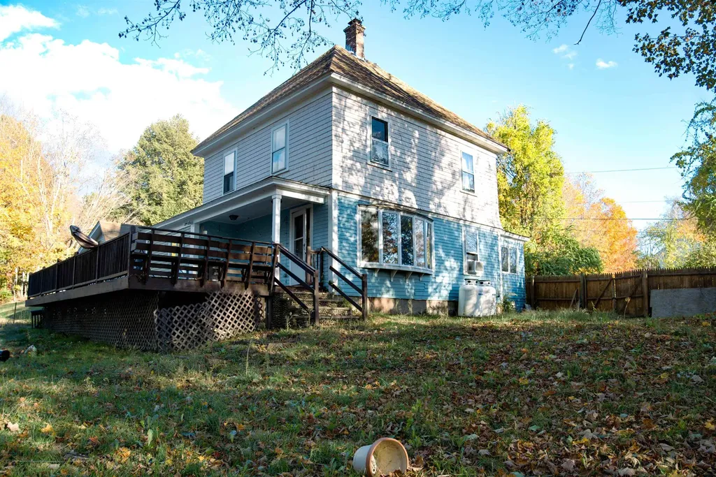 38 River Street Newport NH 03773