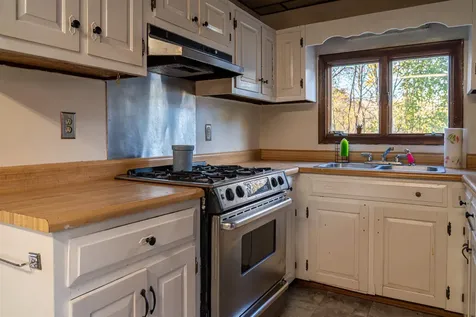 38 River Street Newport NH 03773