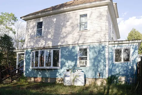 38 River Street Newport NH 03773