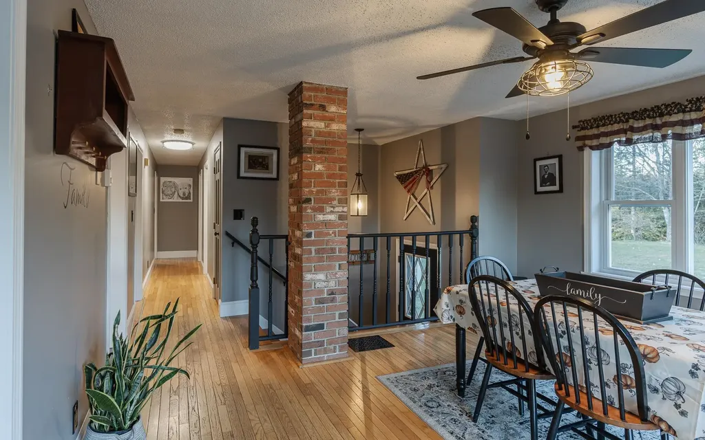 28 Wellington Road Rindge NH 03461