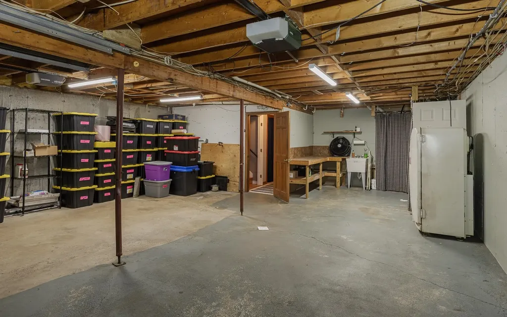 28 Wellington Road Rindge NH 03461