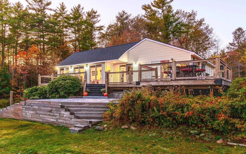 28 Wellington Road Rindge NH 03461