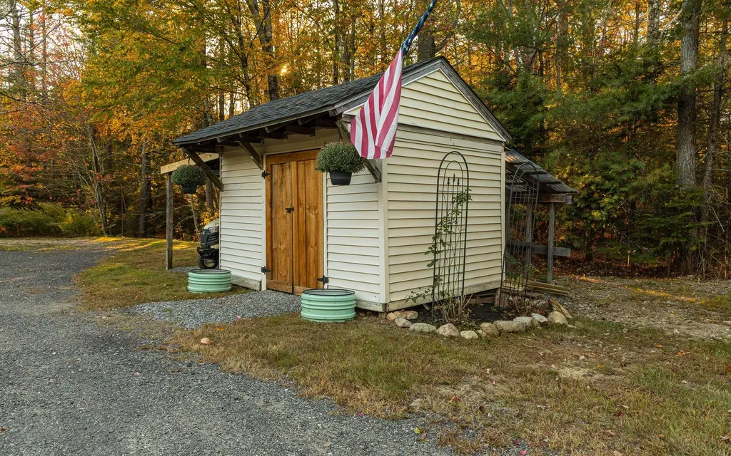 28 Wellington Road Rindge NH 03461