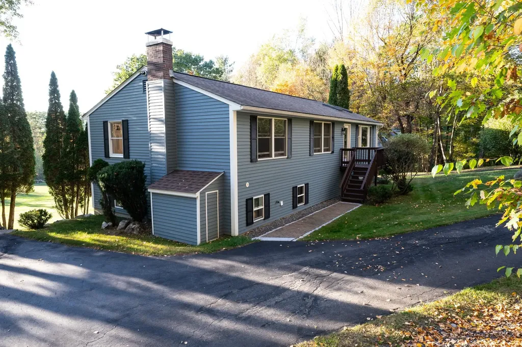 32 Old Trestle Road Marlborough NH 03455