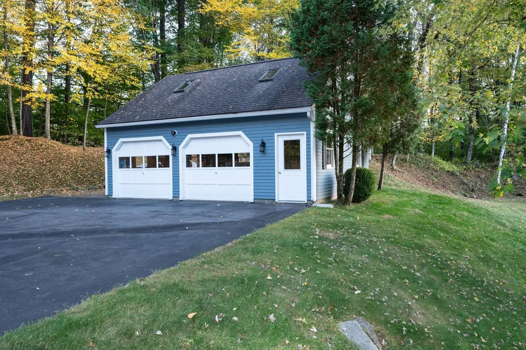 32 Old Trestle Road Marlborough NH 03455