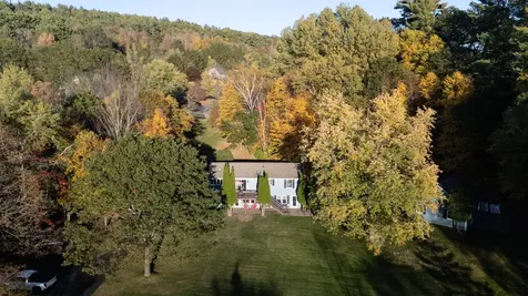 32 Old Trestle Road Marlborough NH 03455