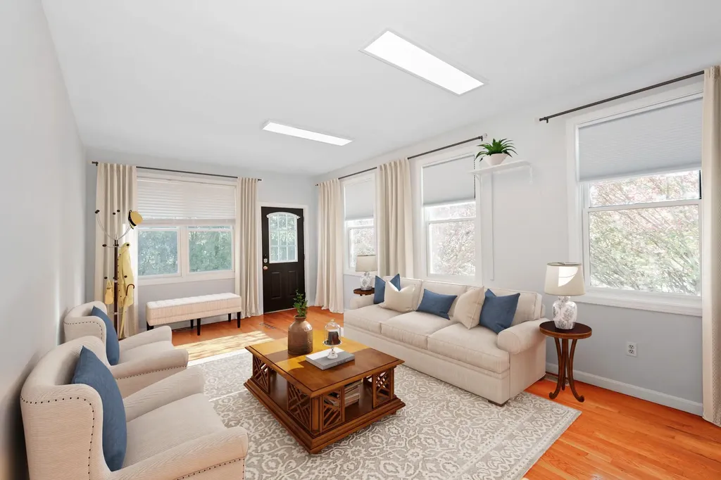 334 Broad Street Hollis NH 03049