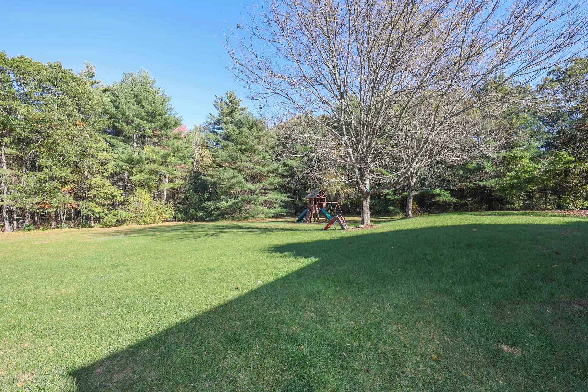 334 Broad Street Hollis NH 03049