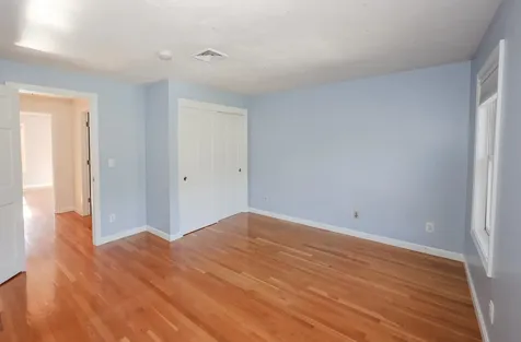 334 Broad Street Hollis NH 03049