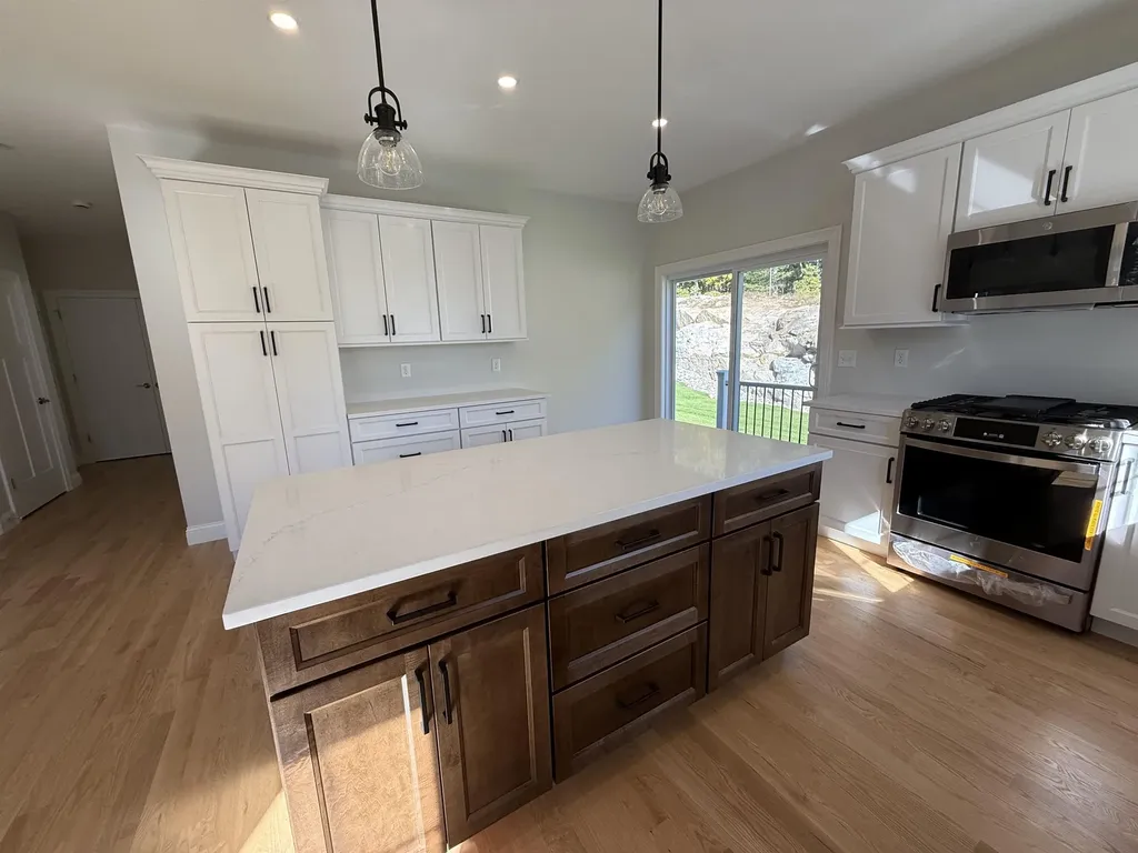 2 Kinsman Lane Windham NH 03087