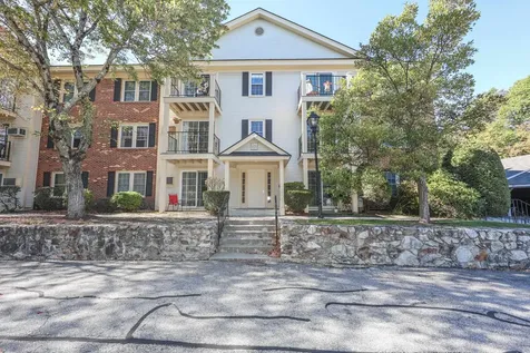 1 Northbrook Drive Manchester NH 03102