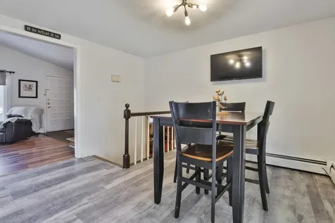 17 Herrick Street Nashua NH 03060