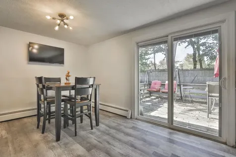 17 Herrick Street Nashua NH 03060