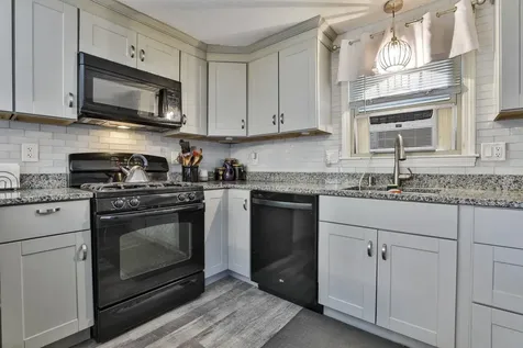 17 Herrick Street Nashua NH 03060