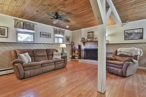 17 Herrick Street Nashua NH 03060