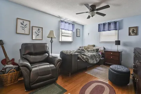 17 Herrick Street Nashua NH 03060