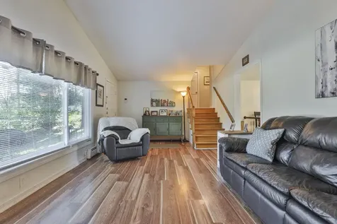 17 Herrick Street Nashua NH 03060