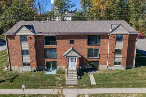 4 Brookside Drive Exeter NH 03833