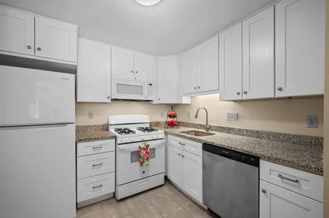 4 Brookside Drive Exeter NH 03833