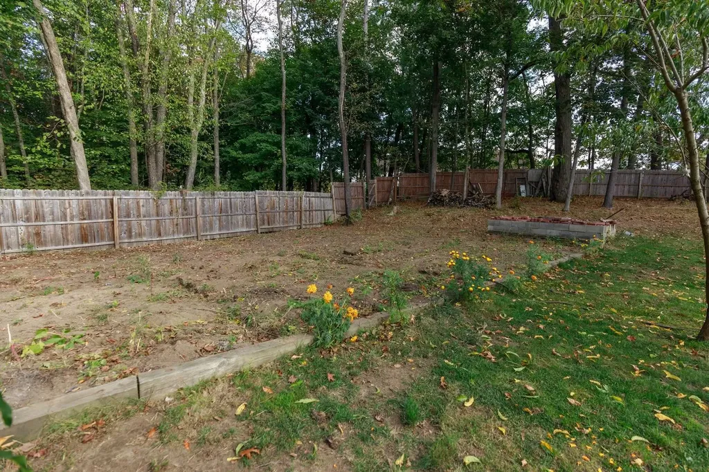 32 East Side Drive Concord NH 03301