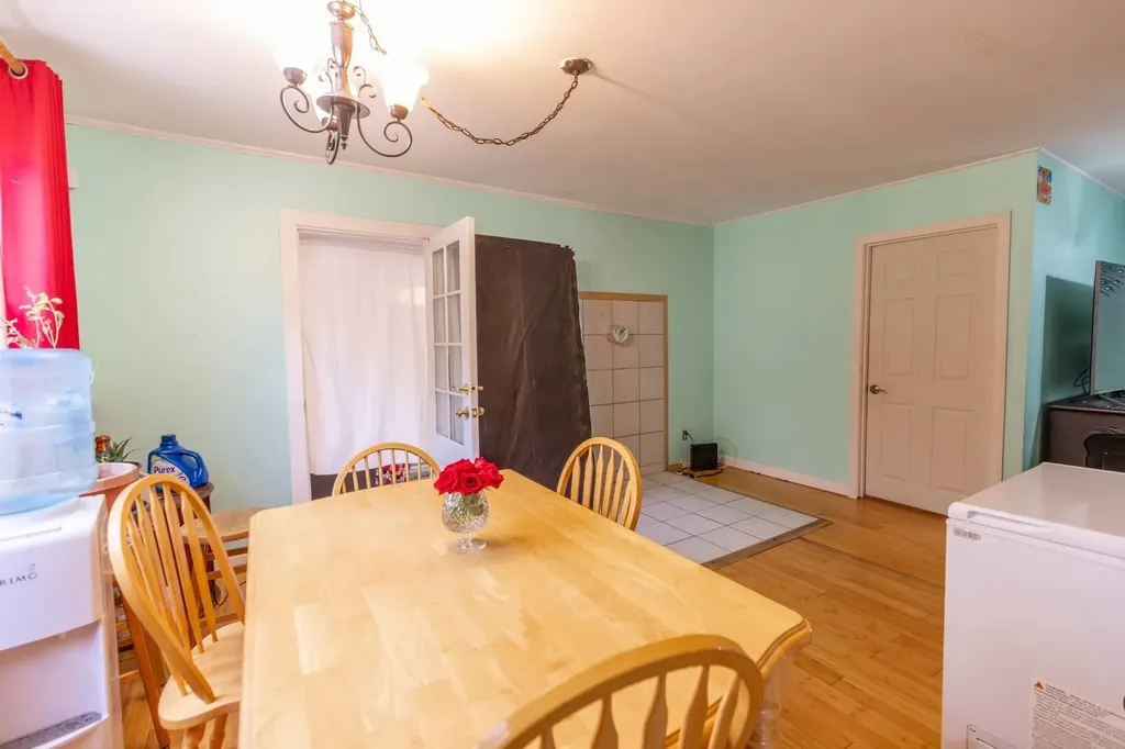 32 East Side Drive Concord NH 03301