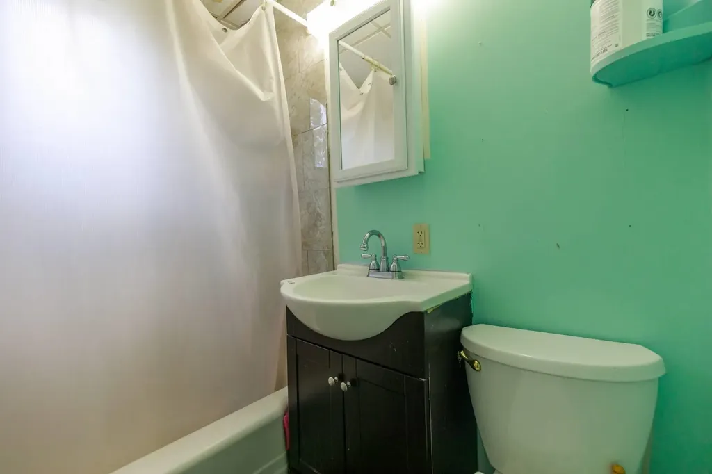 32 East Side Drive Concord NH 03301