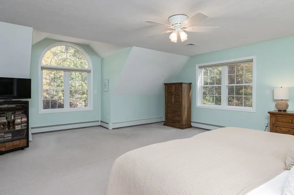 104 N. Mason Road Brookline NH 03033