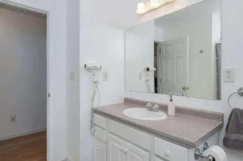 104 N. Mason Road Brookline NH 03033