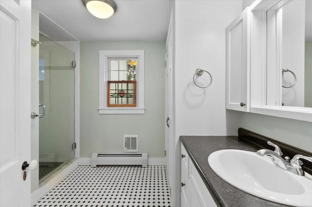 134 Monument Avenue Bennington VT 05201