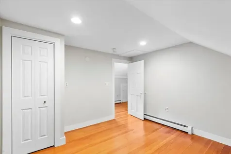 134 Monument Avenue Bennington VT 05201