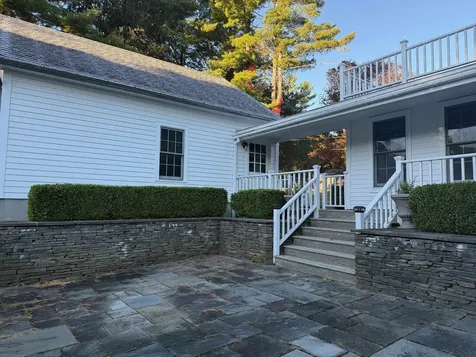 134 Monument Avenue Bennington VT 05201