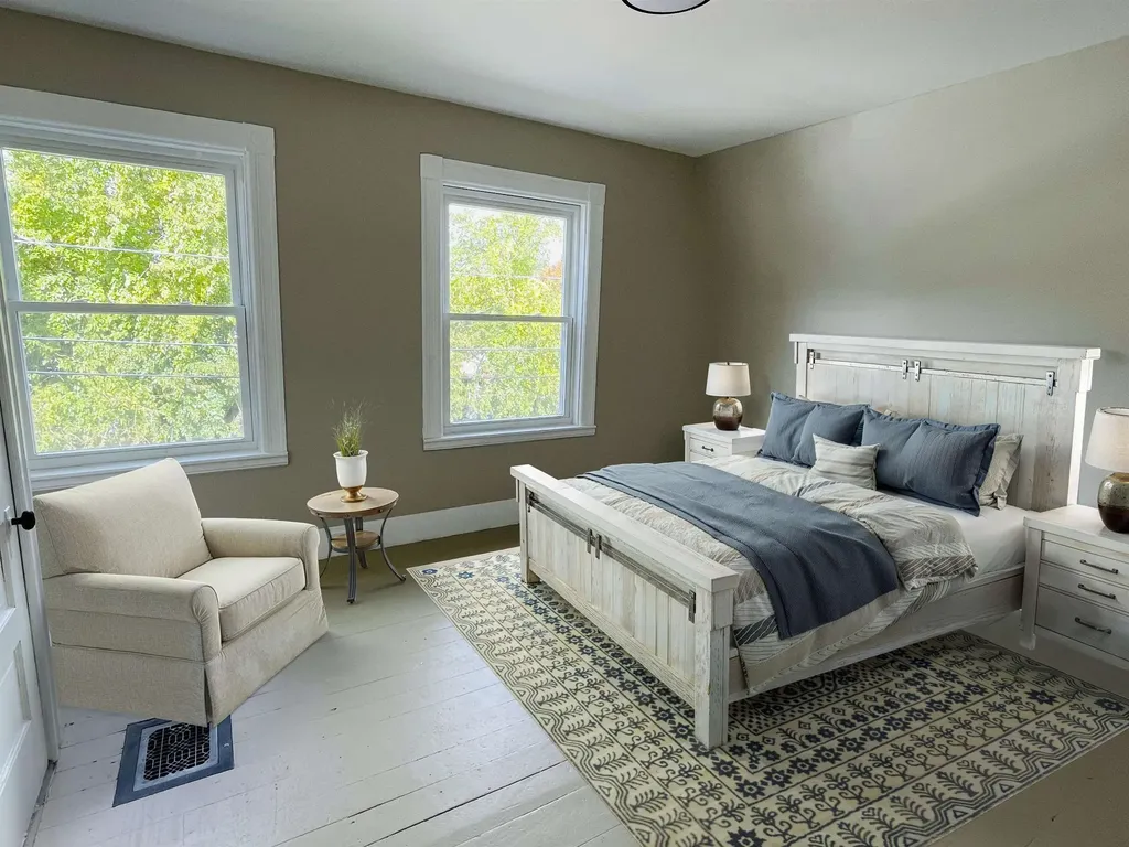 118 W Hillcrest Avenue Manchester NH 03103