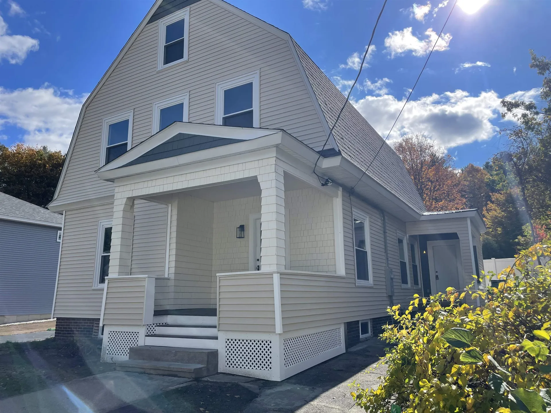 118 W Hillcrest Avenue Manchester NH 03103