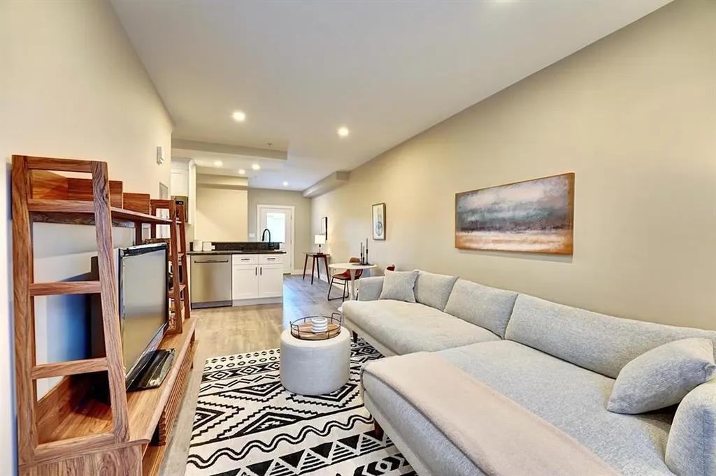 621 Islington Street Portsmouth NH 03801