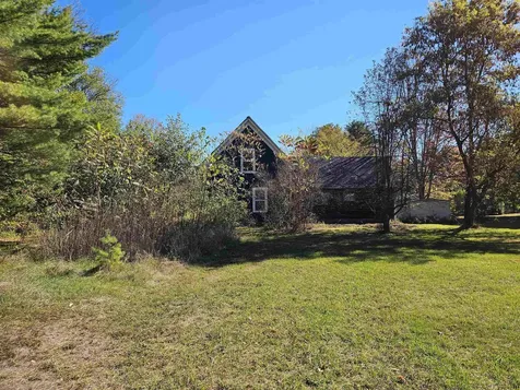 48 School Street Springfield VT 05150