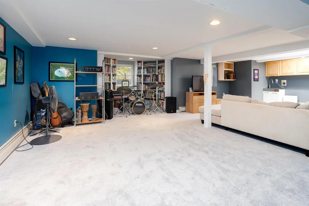 20 Yacht Haven Drive Shelburne VT 05482